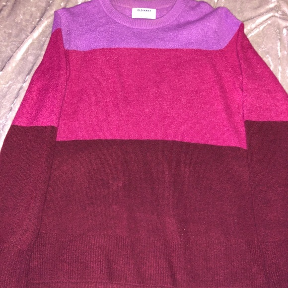 Old Navy Sweater - Picture 2 of 2